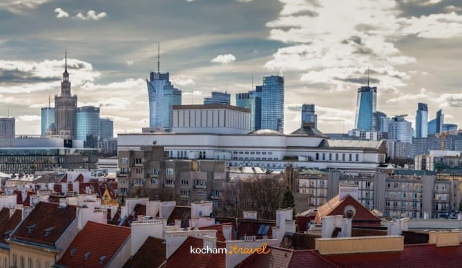 Warszawa panorama miasta, wieżowce, Pałac Kultury, dachy budynków