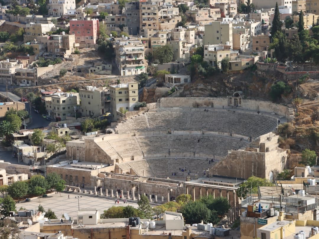 Amfiteatr rzymski w centrum miasta Amman Jordania