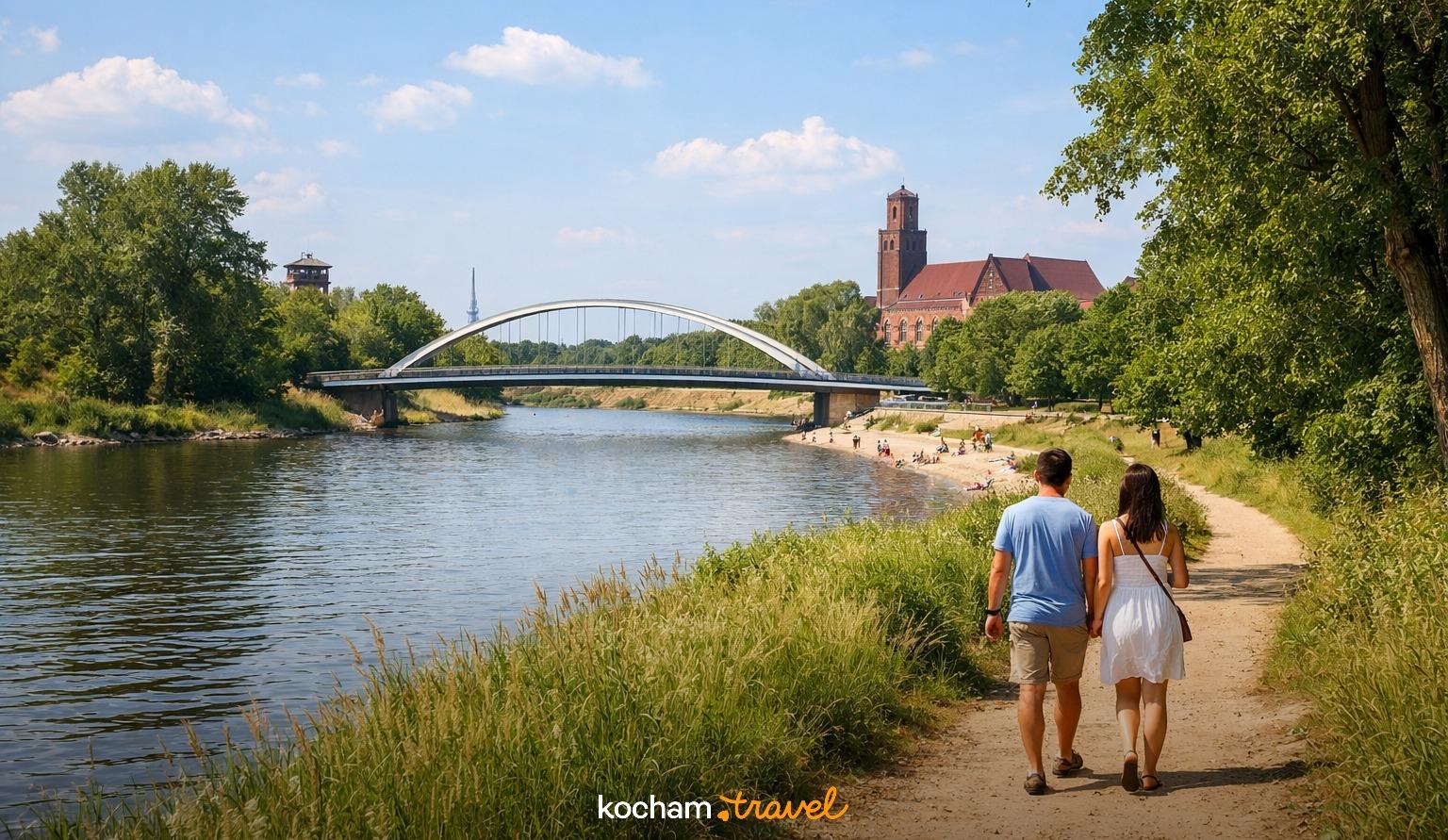 Ilustracja do tematu: Wrocław na weekend: 5 pomysłów na letnie spacery z dala od Rynku.