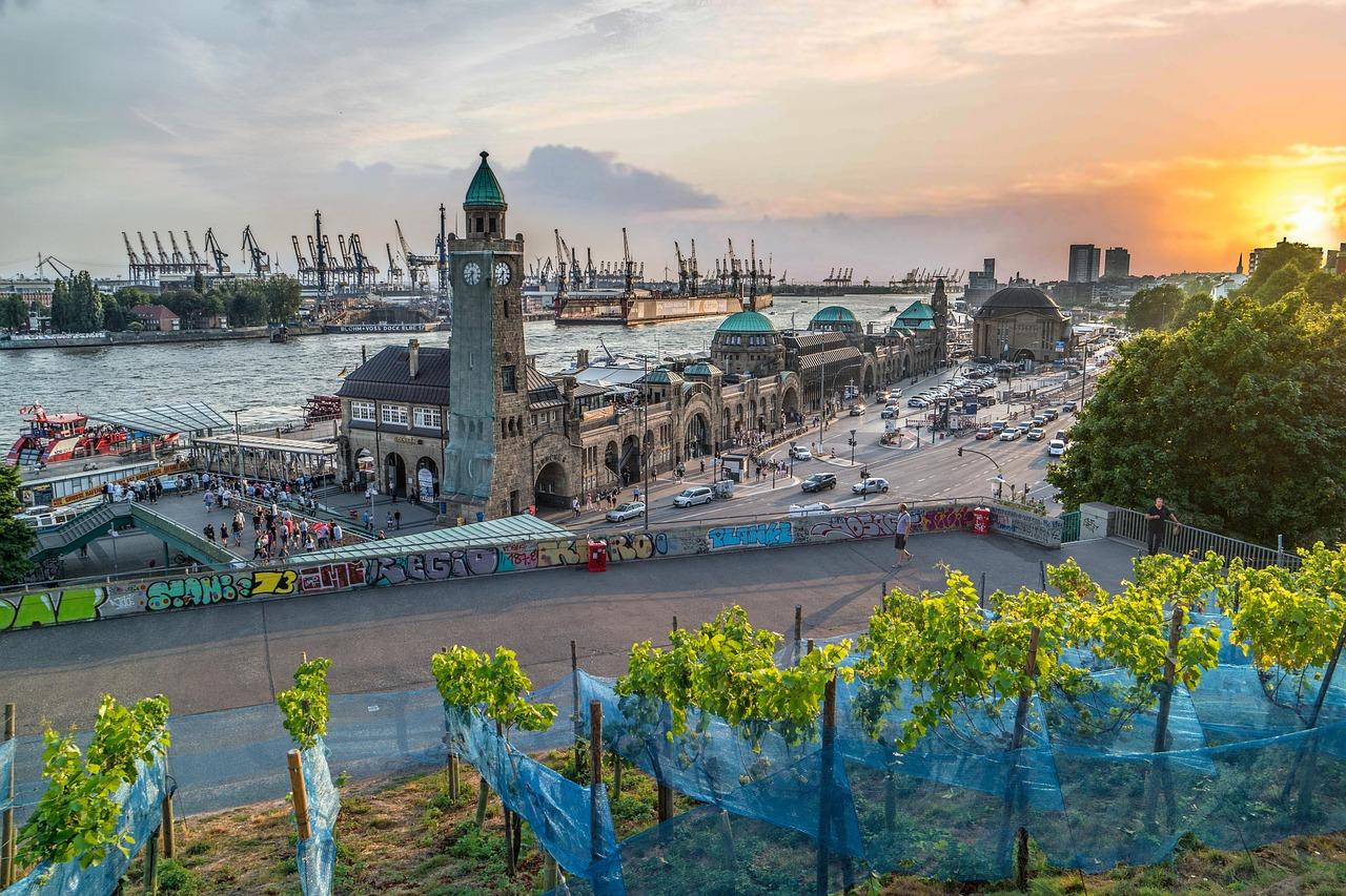 Nocne życie w St. Pauli w Hamburgu