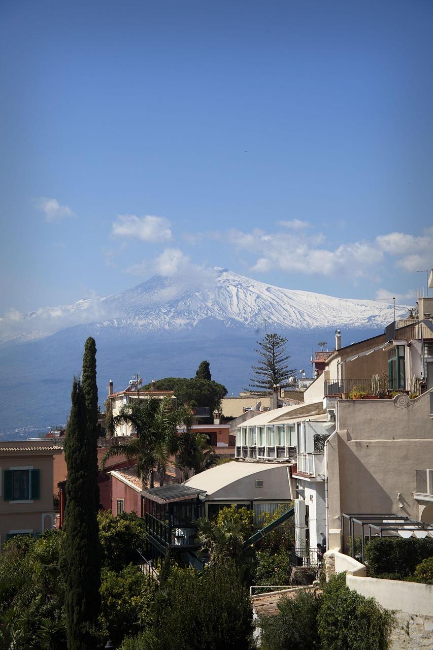 Taormina: gdzie zjeść — lokalne klasyki i street food?