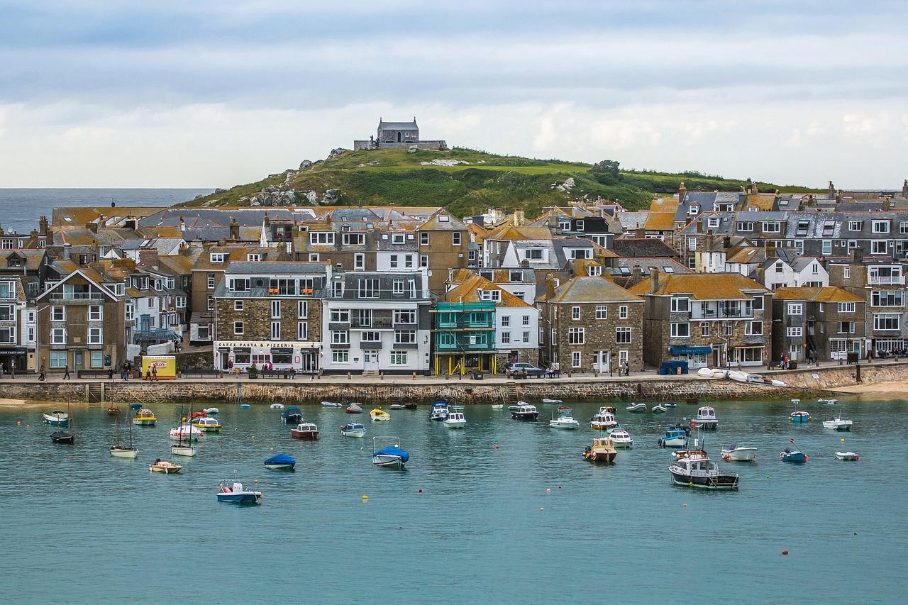 Widok na St Ives w Kornwalii