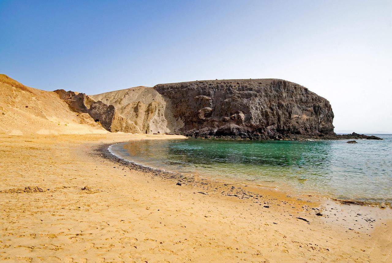 Zachód słońca na plaży Papagayo