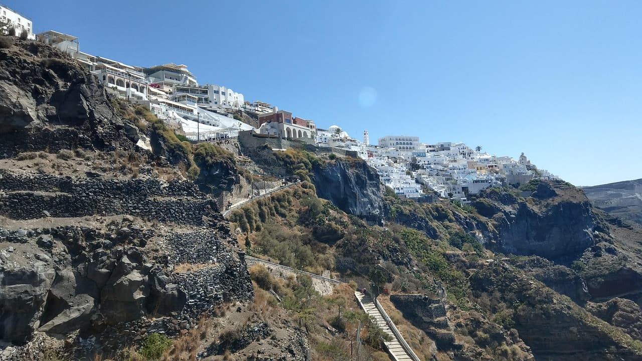 Widok na Fira na Santorini