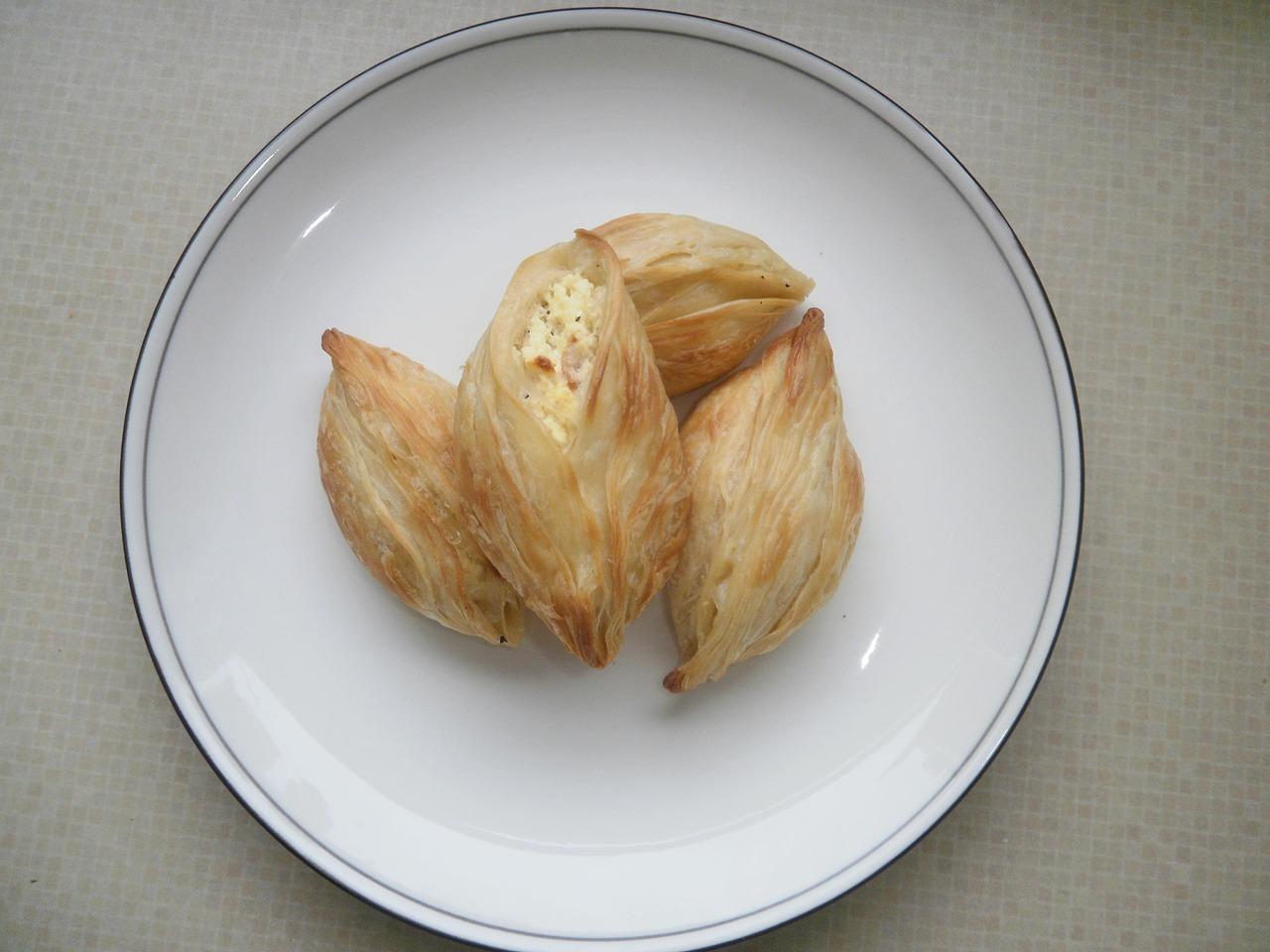Wypieki pastizzi i qassatat
