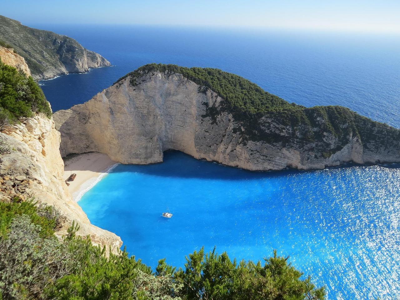 Blue Bay — baner